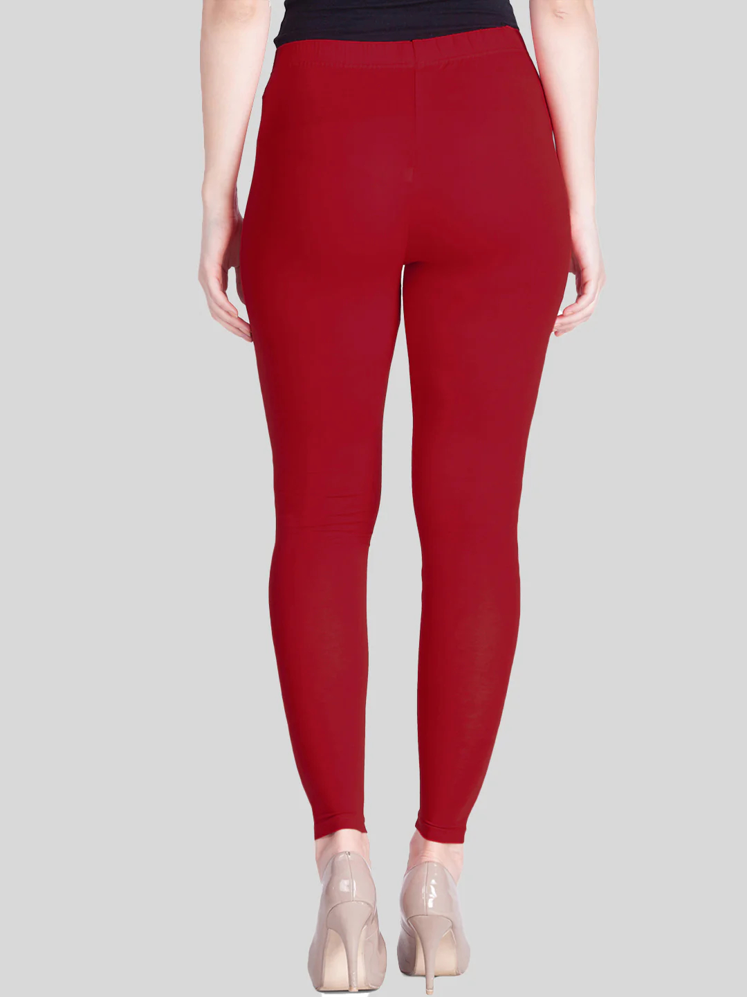 Red leggings women have become a popular choice in modern fashion, offering a vibrant and versatile option for both activewear and everyday ensembles.
