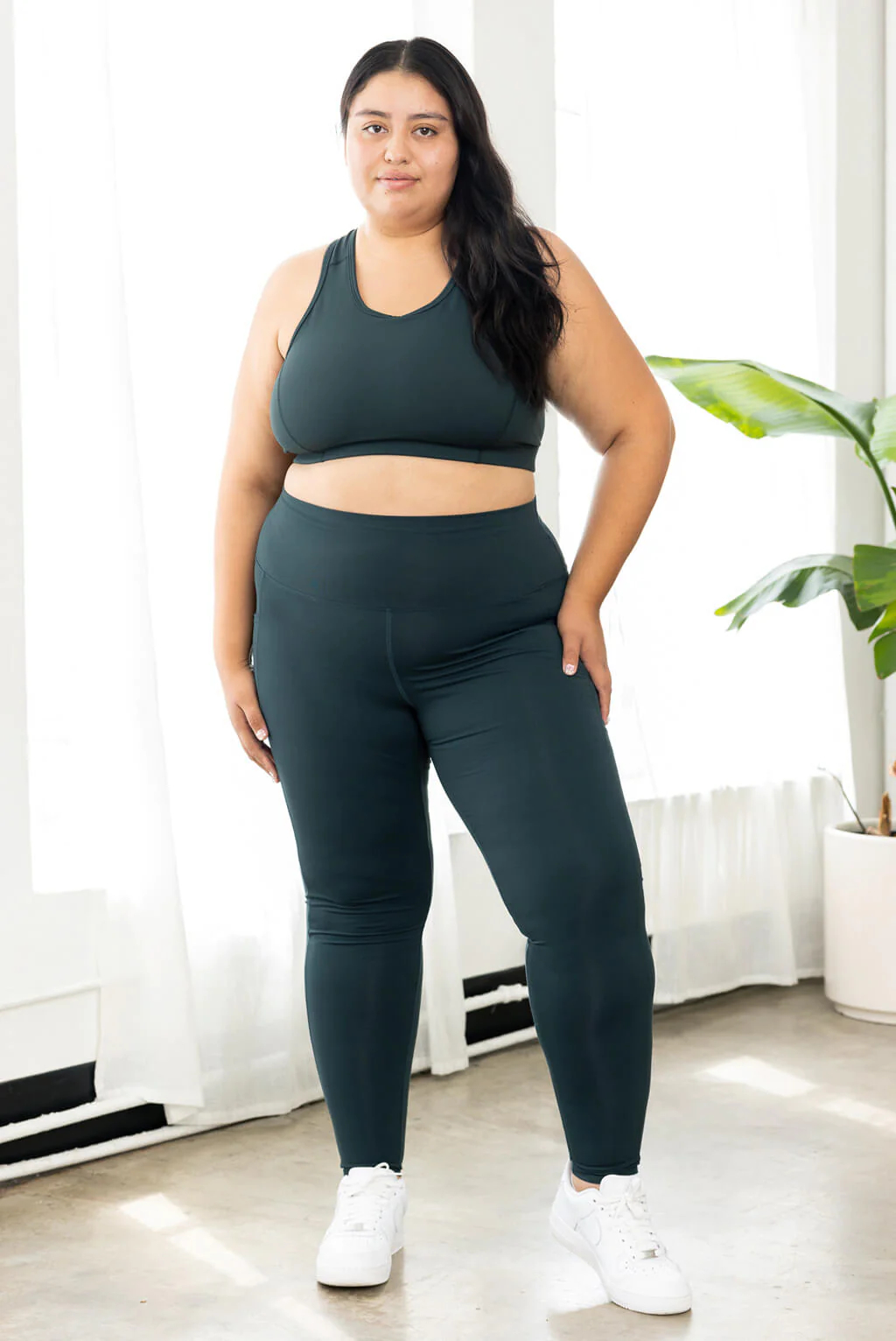 Plus size leggings for women, selecting the perfect pair of leggings is essential for women of all sizes, and for plus-size women