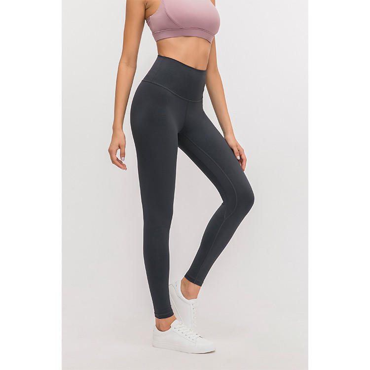 In recent years, Big butt yoga pants have evolved beyond mere workout attire into a fashion staple embraced by individuals of all body types.