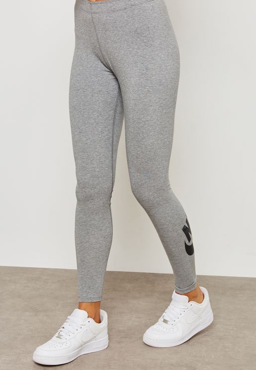 Nike leggings for women, a leading athletic brand renowned for its innovative designs and superior quality, offers