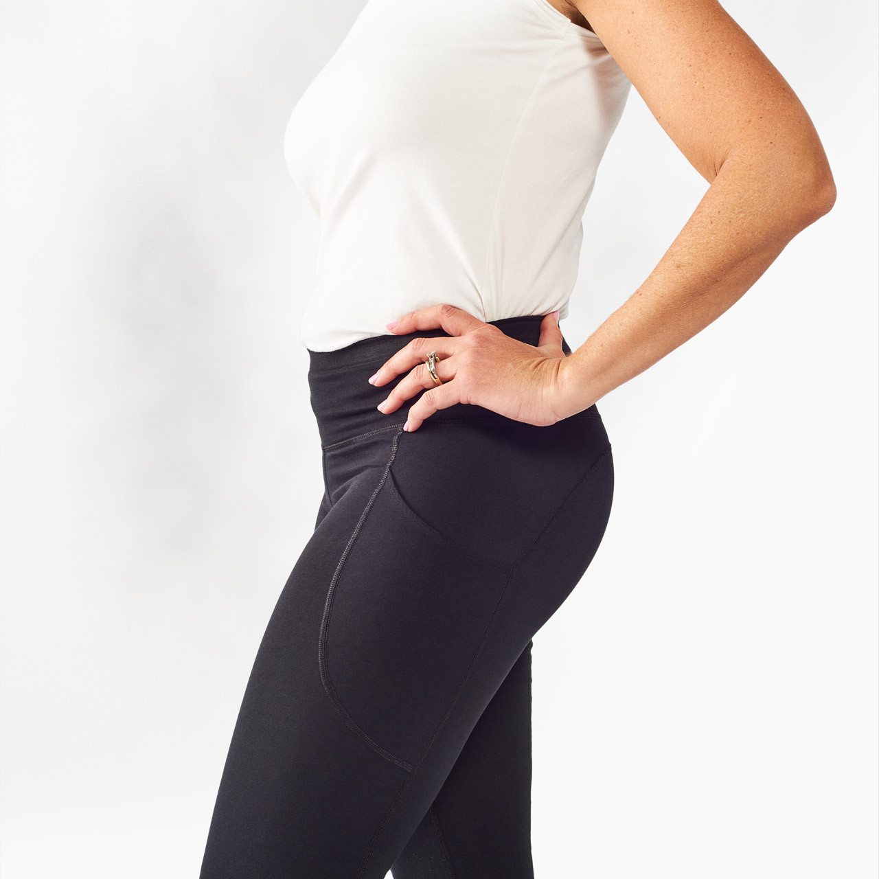 Leggings for women with pockets