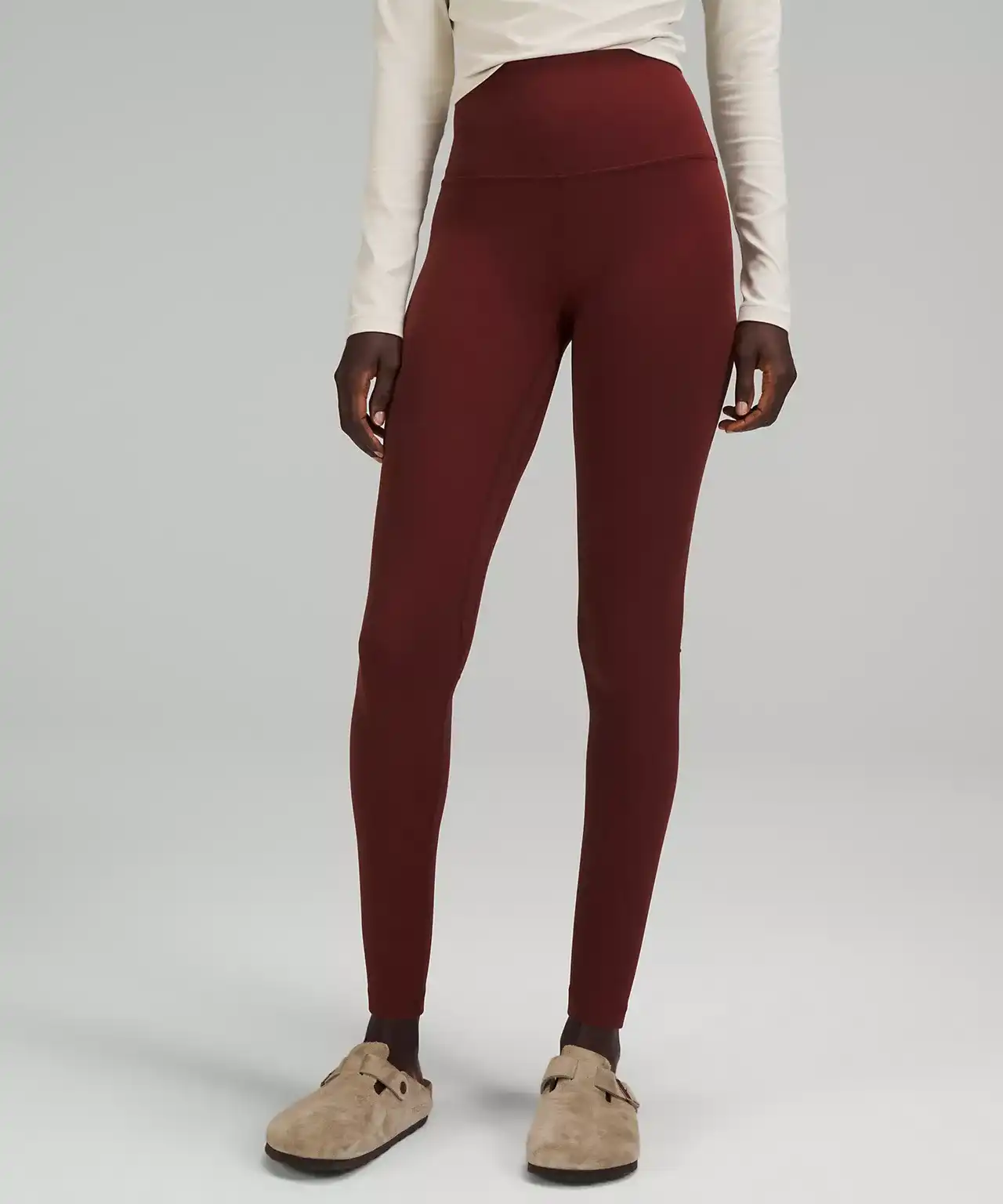 Why are lululemon leggings so expensive?