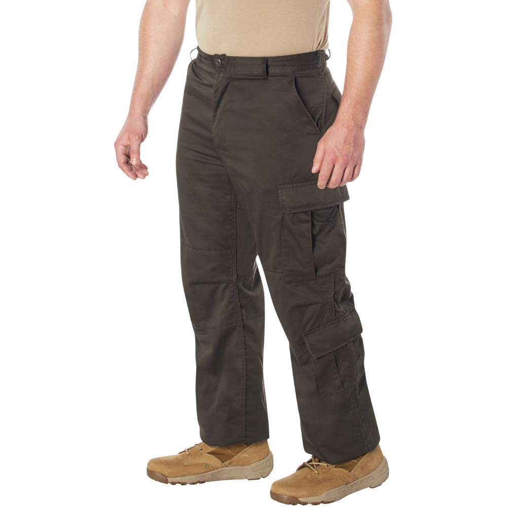 cargo pants made of