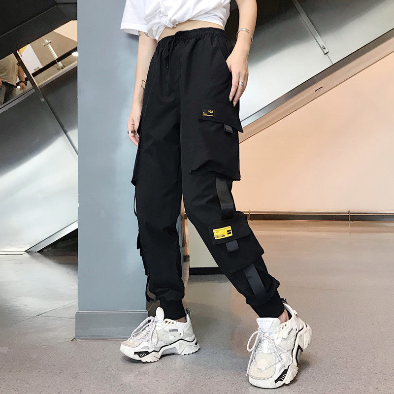 black cargo pants female